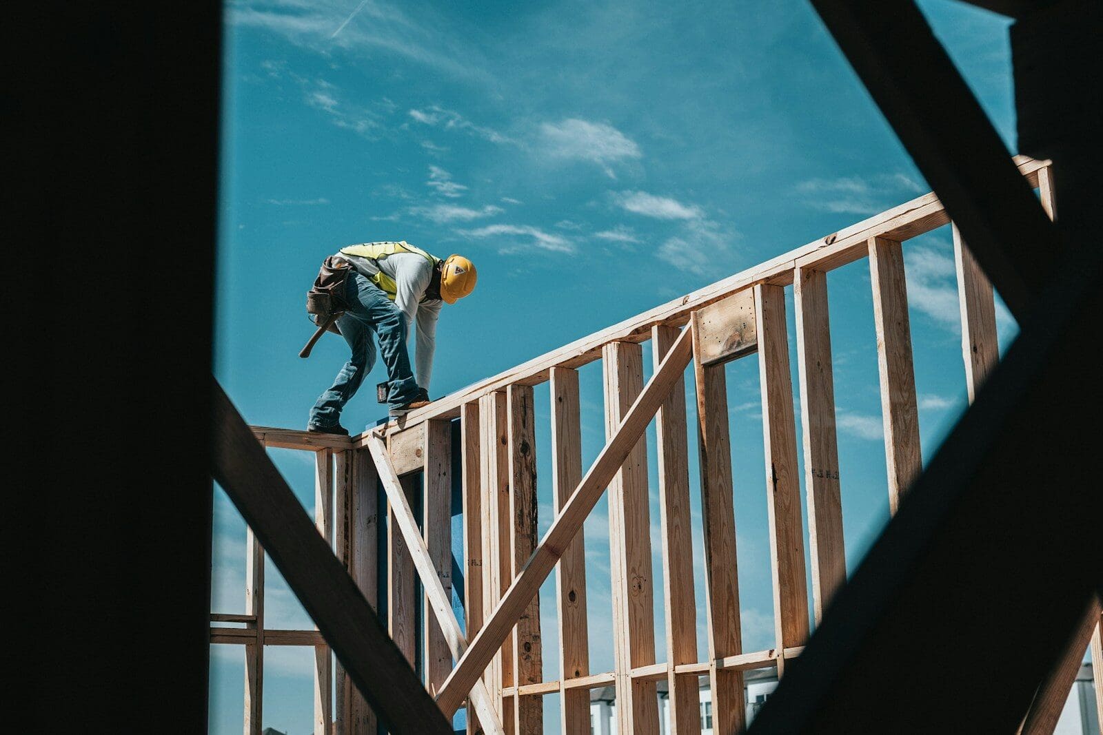 Builder’s Risk Insurance in Rhode Island: What Contractors and Property Owners Need to Know 